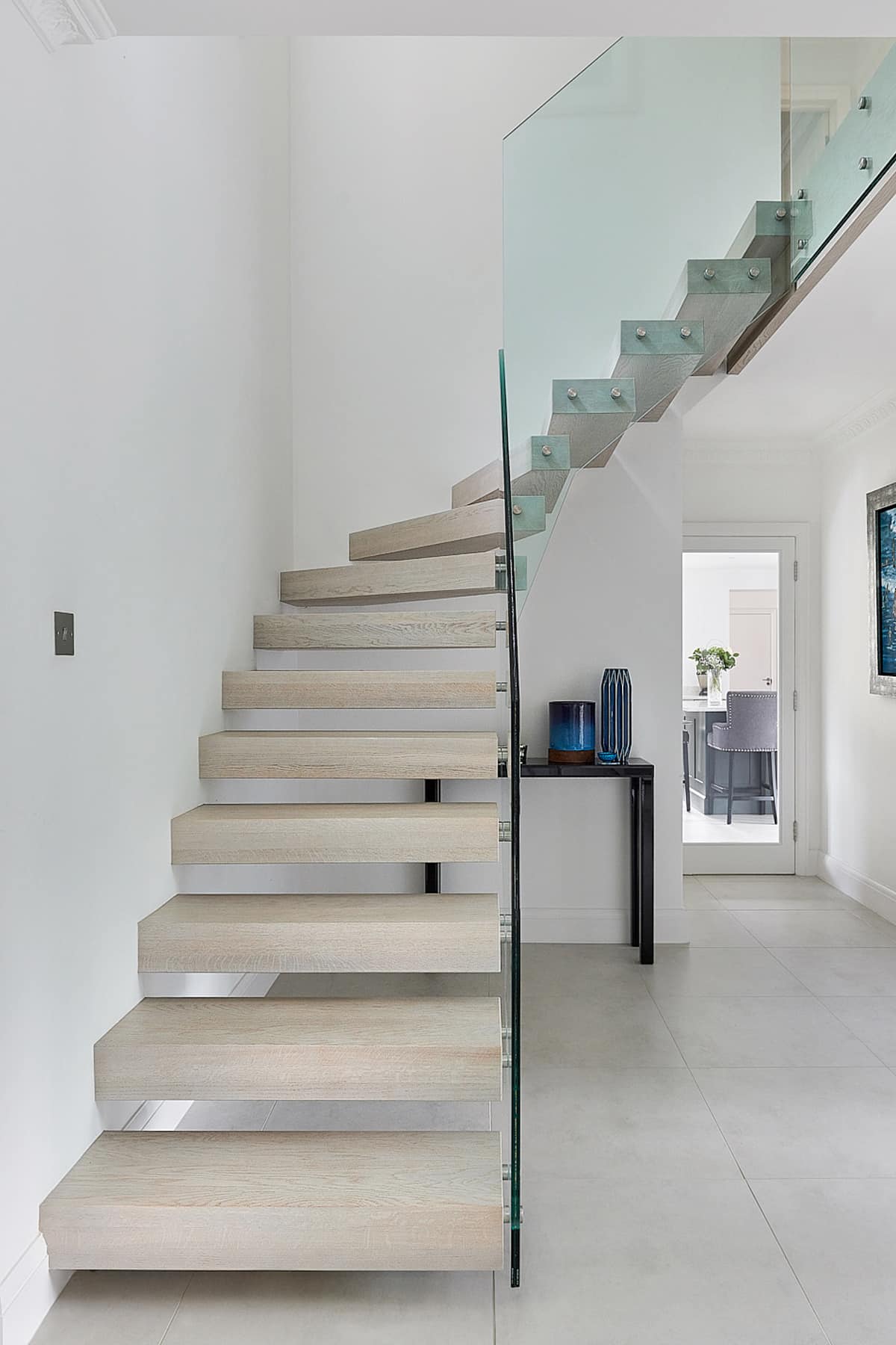 Jarrods-Floating-1 glass banister floating stairs